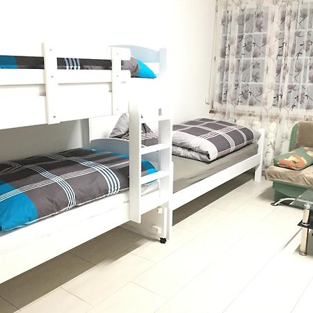 Ferienwohnungen Honberg Тутлинген Екстериор снимка