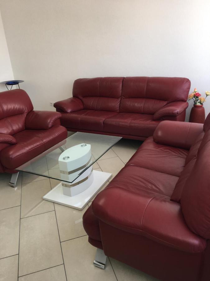 Ferienwohnungen Honberg Тутлинген Екстериор снимка